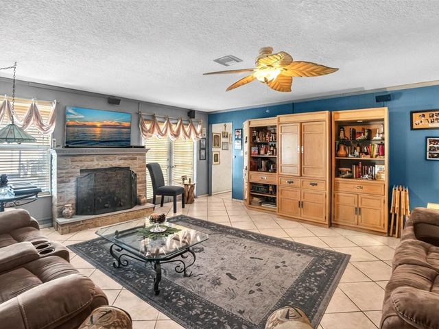 8991 SW 49th Street, Cooper City, FL 33328