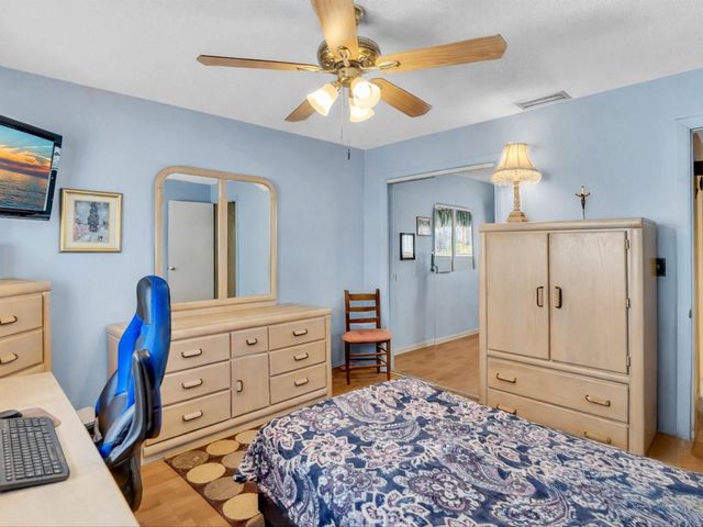 8991 SW 49th Street, Cooper City, FL 33328