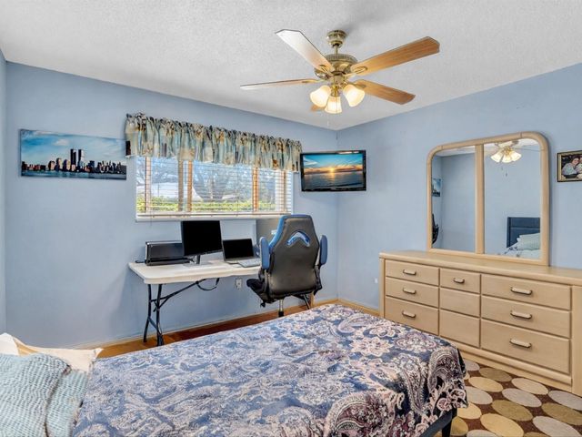 8991 SW 49th Street, Cooper City, FL 33328