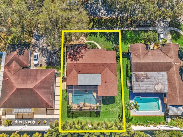 8991 SW 49th Street, Cooper City, FL 33328