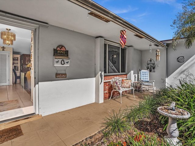 8991 SW 49th Street, Cooper City, FL 33328