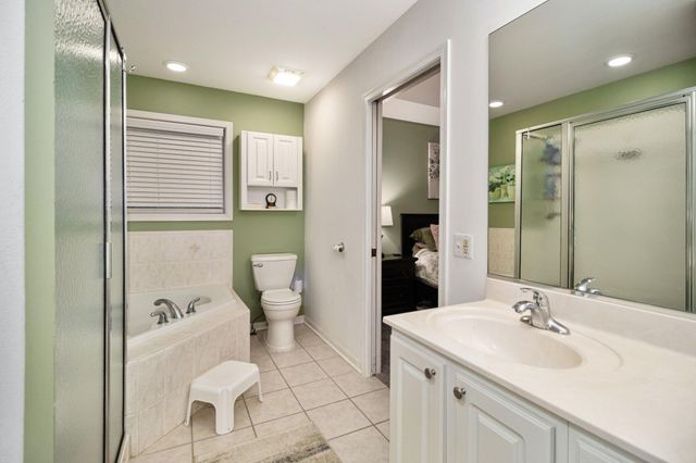 2122 Teakwood Circle, Highland, IN 46322