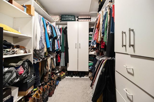 2122 Teakwood Circle, Highland, IN 46322