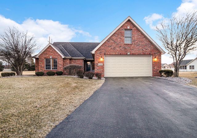 2122 Teakwood Circle, Highland, IN 46322