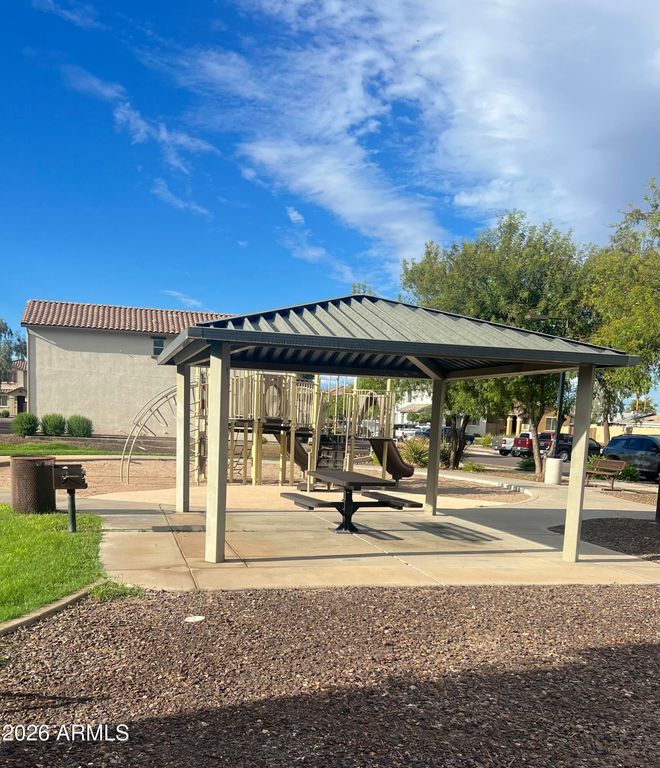 2551 N 73RD Drive, Phoenix, AZ 85035 — photo 4