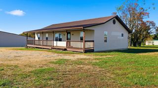 2283 State Hwy 76, Willow Springs, MO 65793