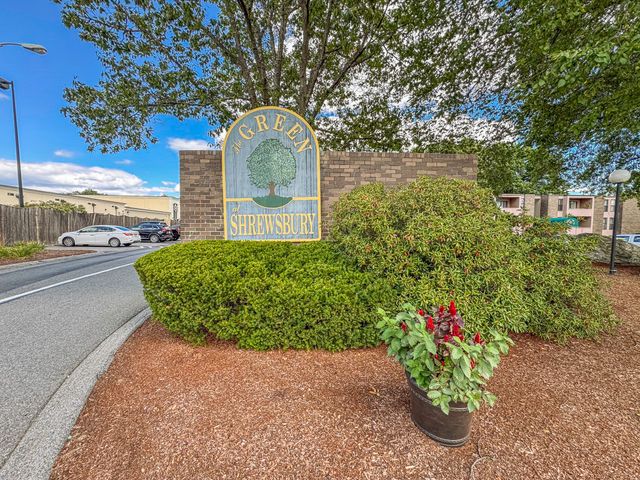 2 Shrewsbury Green Dr J, Shrewsbury, MA 01545