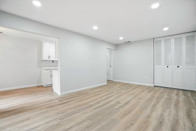 2 Shrewsbury Green Dr J, Shrewsbury, MA 01545