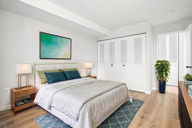 2 Shrewsbury Green Dr J, Shrewsbury, MA 01545