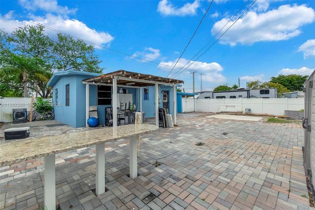 1449 NE 51st Street, Pompano Beach, FL 33064
