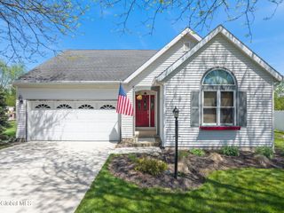 77 Capitol Place, East Greenbush, NY 12144