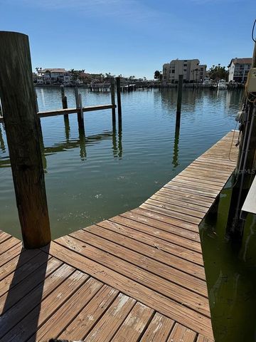 113 1ST STREET E 103, Tierra Verde, FL 33715