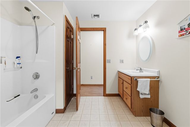 400 Sampson Street, Fall River, MA 02724