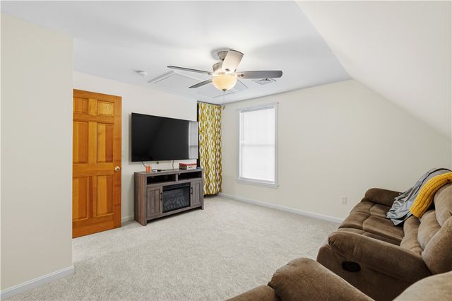 400 Sampson Street, Fall River, MA 02724