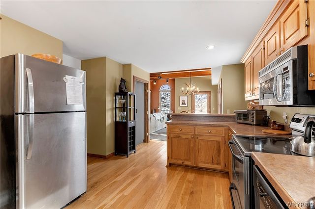 1013 Eagle Drive, Great Valley, NY 14741