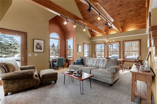 1013 Eagle Drive, Great Valley, NY 14741