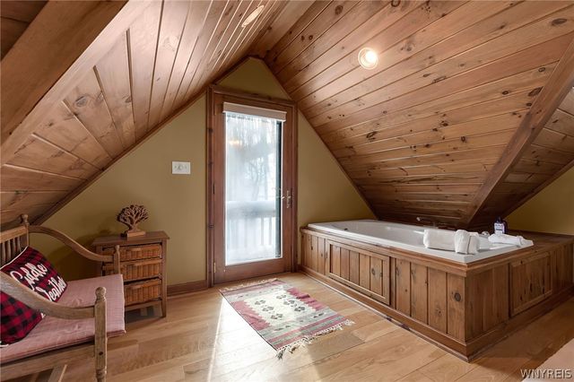 1013 Eagle Drive, Great Valley, NY 14741