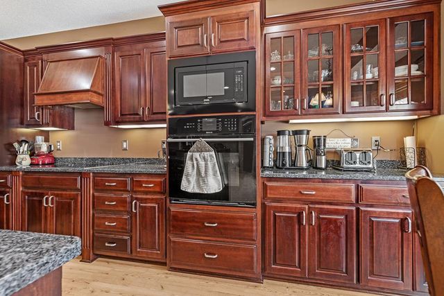 2507 River Road, Marshall, MN 56258