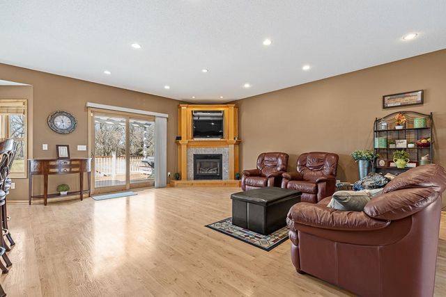 2507 River Road, Marshall, MN 56258