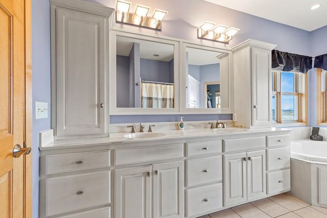 2507 River Road, Marshall, MN 56258