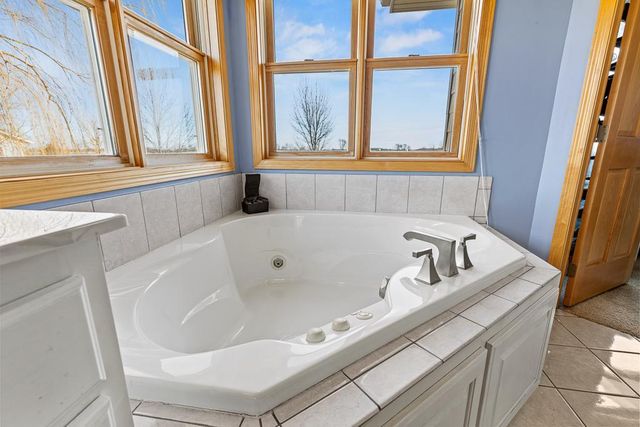 2507 River Road, Marshall, MN 56258