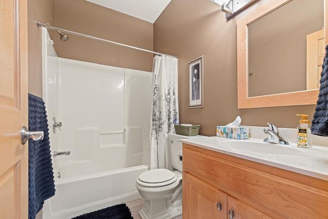 2507 River Road, Marshall, MN 56258