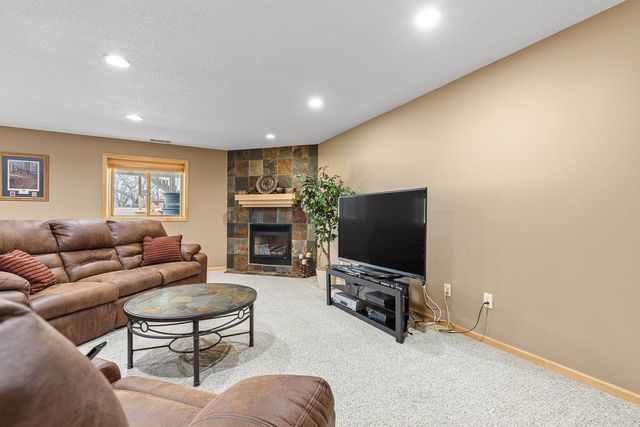 2507 River Road, Marshall, MN 56258