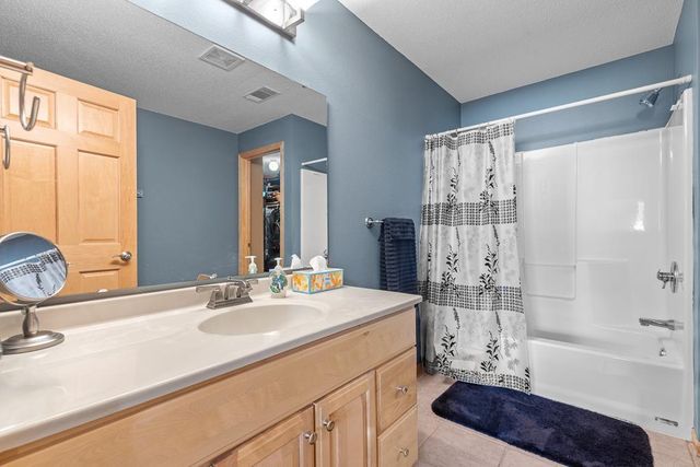 2507 River Road, Marshall, MN 56258