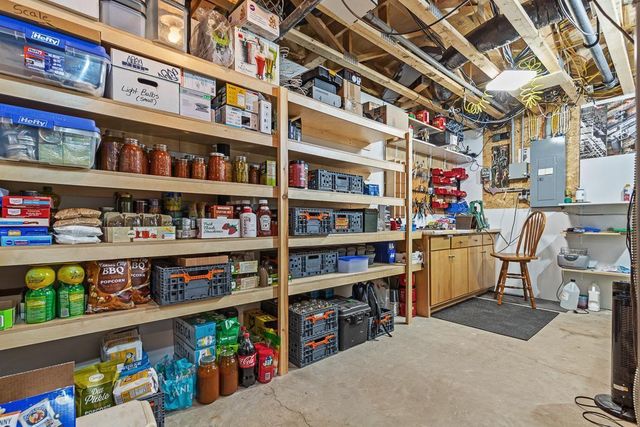 2507 River Road, Marshall, MN 56258