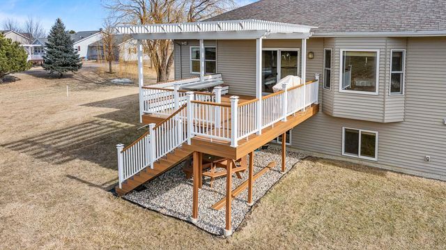 2507 River Road, Marshall, MN 56258