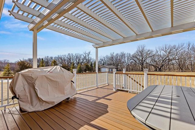 2507 River Road, Marshall, MN 56258