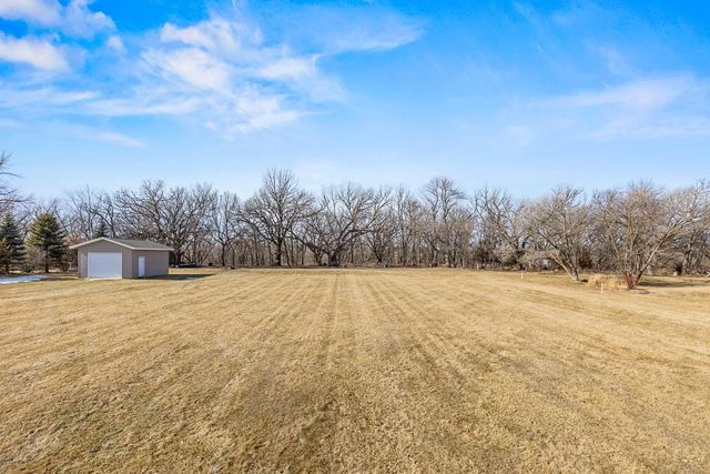 2507 River Road, Marshall, MN 56258