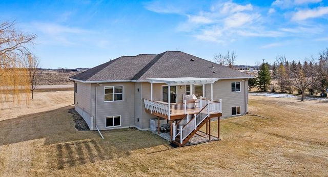 2507 River Road, Marshall, MN 56258