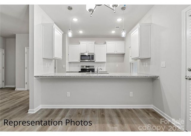 3722 Sally Lane, Charlotte, NC 28227