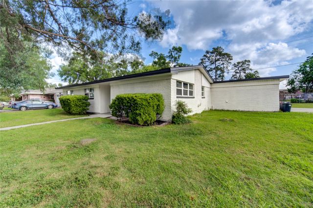 13302 Bretagne Drive, Houston, TX 77015