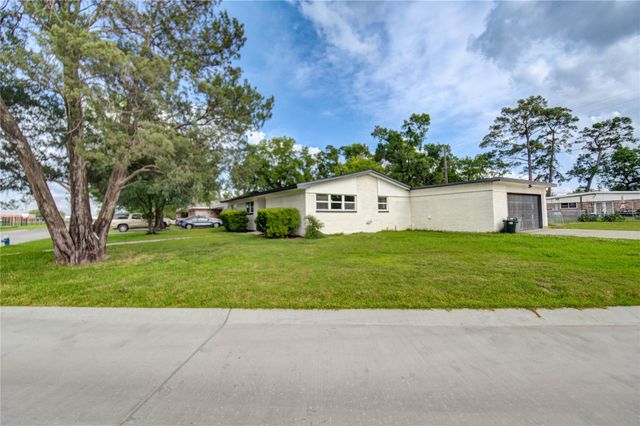 13302 Bretagne Drive, Houston, TX 77015