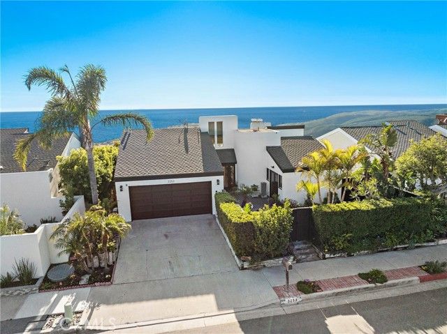 3253 Alta Laguna BLVD, Laguna Beach, CA 92651