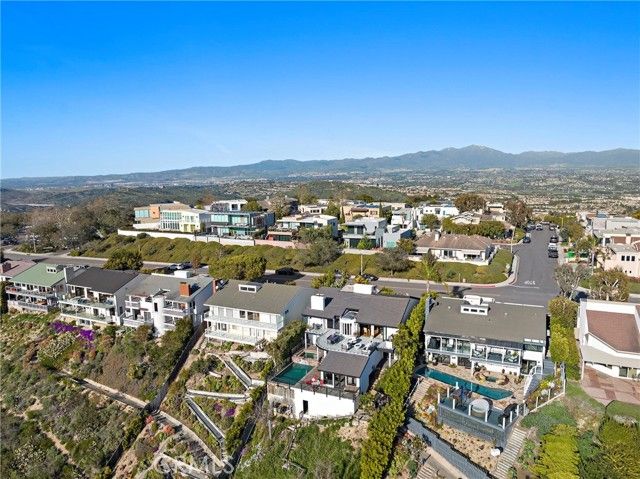 3253 Alta Laguna BLVD, Laguna Beach, CA 92651