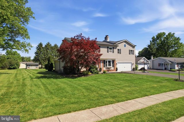 1545 TENNIS CIR, Lansdale, PA 19446