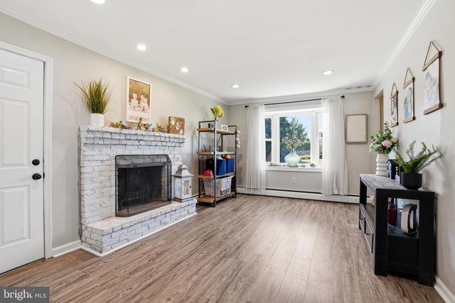 1545 TENNIS CIR, Lansdale, PA 19446