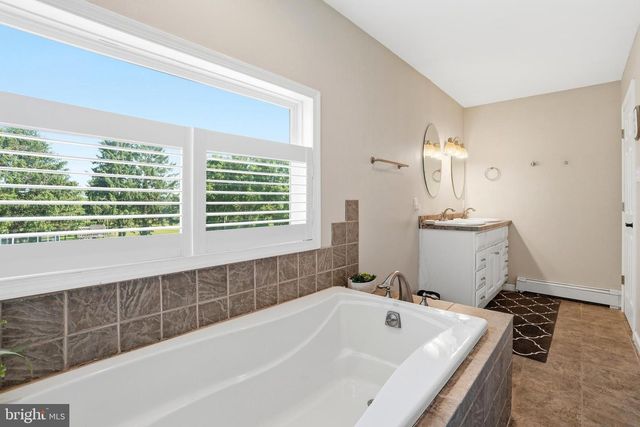 1545 TENNIS CIR, Lansdale, PA 19446