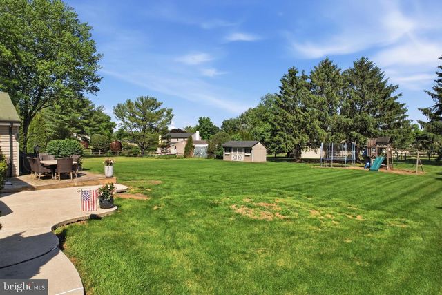 1545 TENNIS CIR, Lansdale, PA 19446