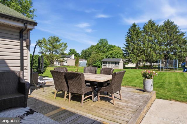1545 TENNIS CIR, Lansdale, PA 19446