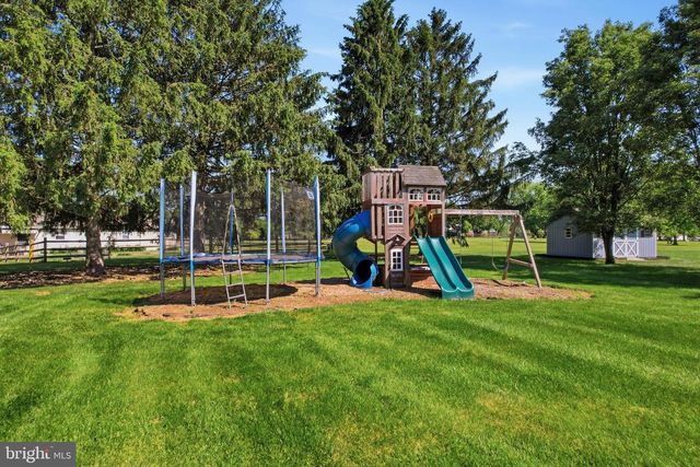 1545 TENNIS CIR, Lansdale, PA 19446