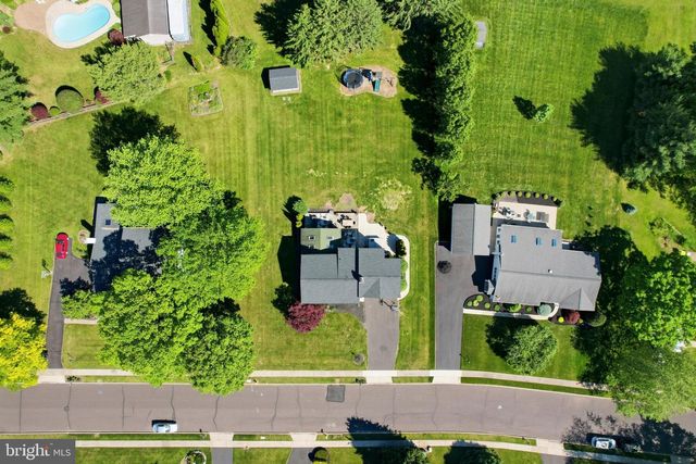 1545 TENNIS CIR, Lansdale, PA 19446