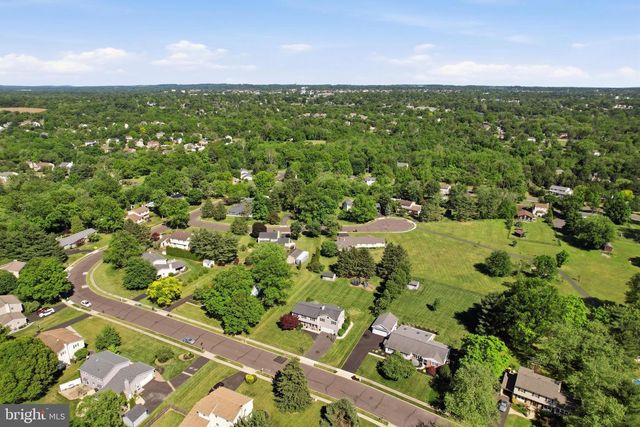 1545 TENNIS CIR, Lansdale, PA 19446