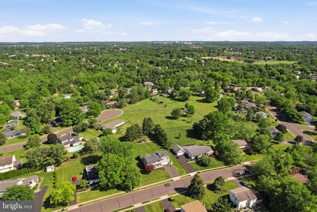 1545 TENNIS CIR, Lansdale, PA 19446