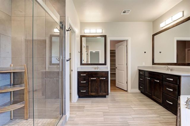 10812 NW 95th Street, Yukon, OK 73099