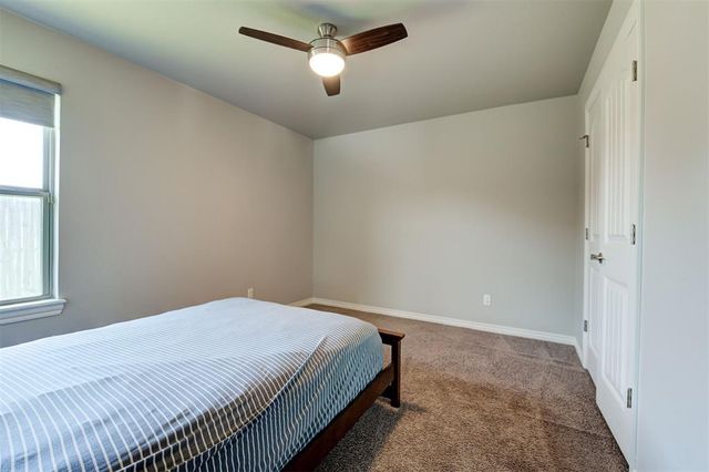 10812 NW 95th Street, Yukon, OK 73099