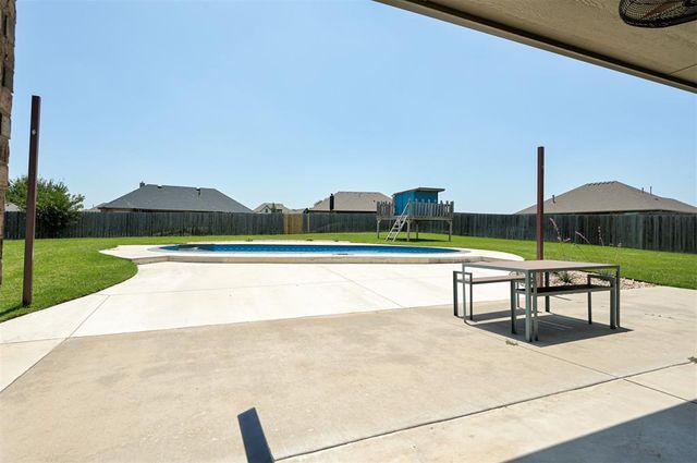 10812 NW 95th Street, Yukon, OK 73099
